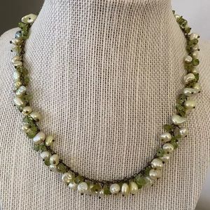 Pearl & Peridot choker Necklace